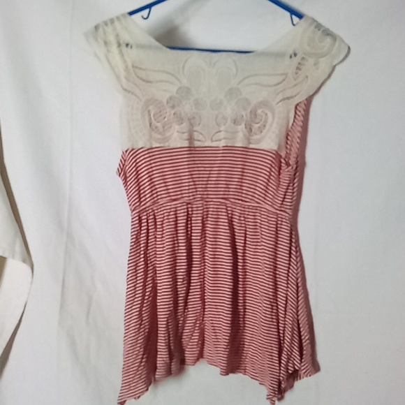 Lace from Lola Sz Sm - Picture 2 of 5